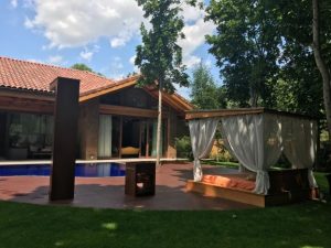 pergola for the pool